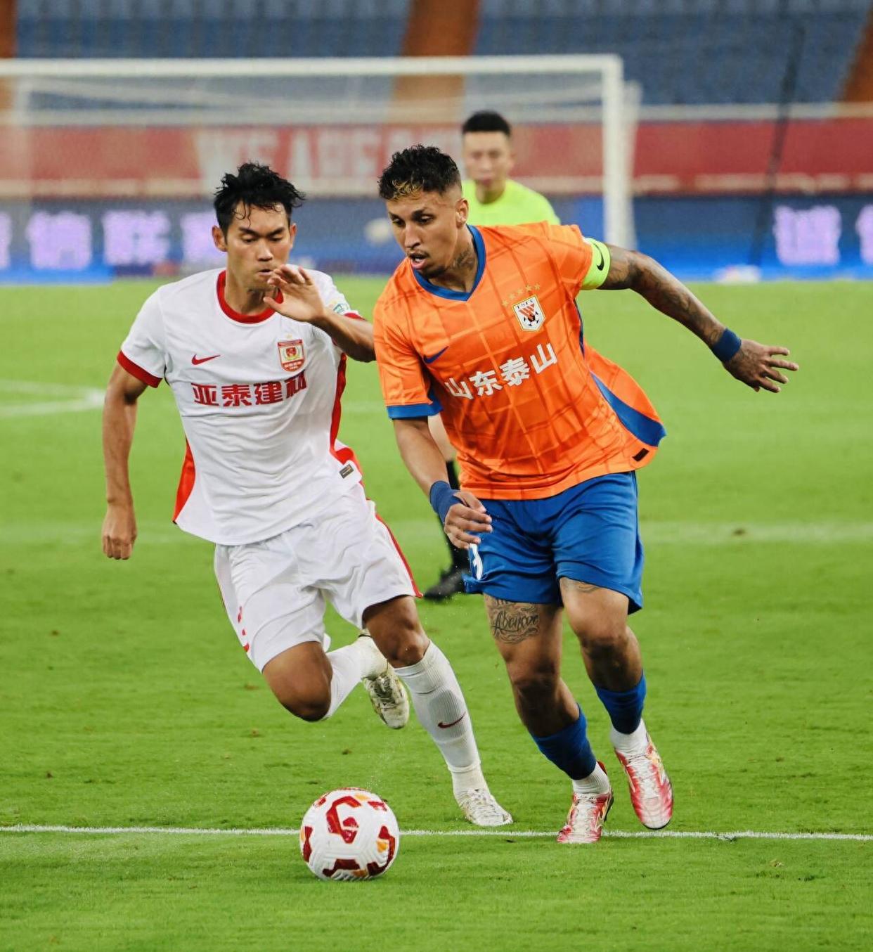 开云首页APP离谱!山东泰山调整名单备战亚冠清晨犹他爵士备战荷甲,德罗巴在巴黎圣日耳曼比赛中惊险取胜的简单介绍